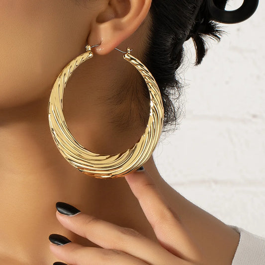 Fashion Stripe Solid Color Alloy Plating Women's Hoop Earrings 1 Pair