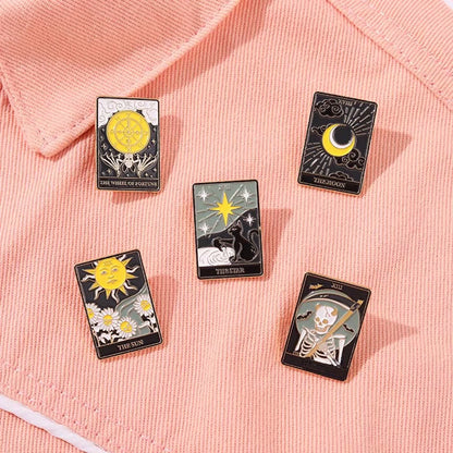 Fashion Sun Moon Alloy Plating Unisex Brooches