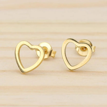 Fashion Triangle Heart Shape Stainless Steel Ear Studs 1 Pair