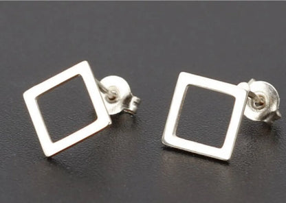 Fashion Triangle Heart Shape Stainless Steel Ear Studs 1 Pair