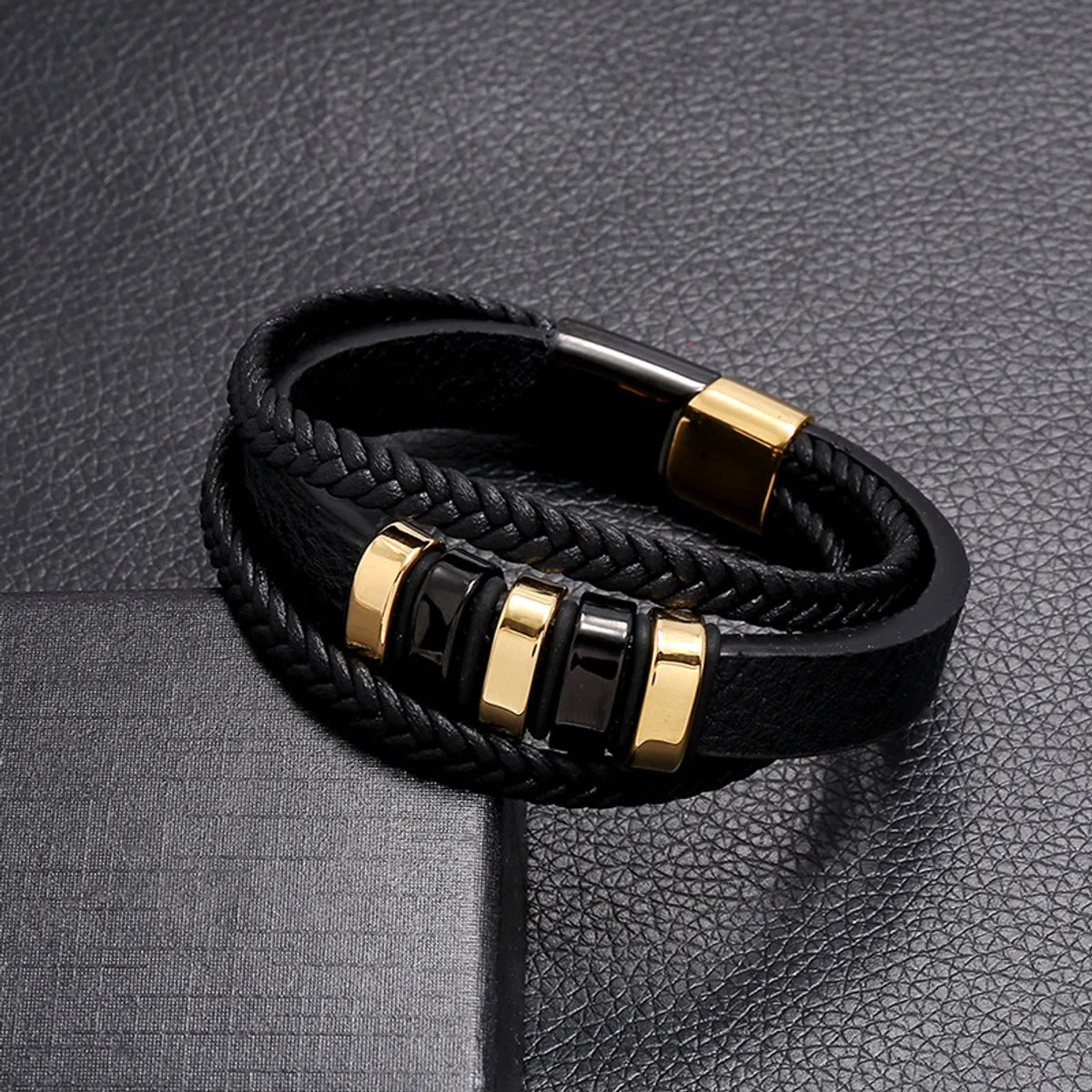 Fashion Geometric Pu Leather No Inlaid Unisex Bracelets