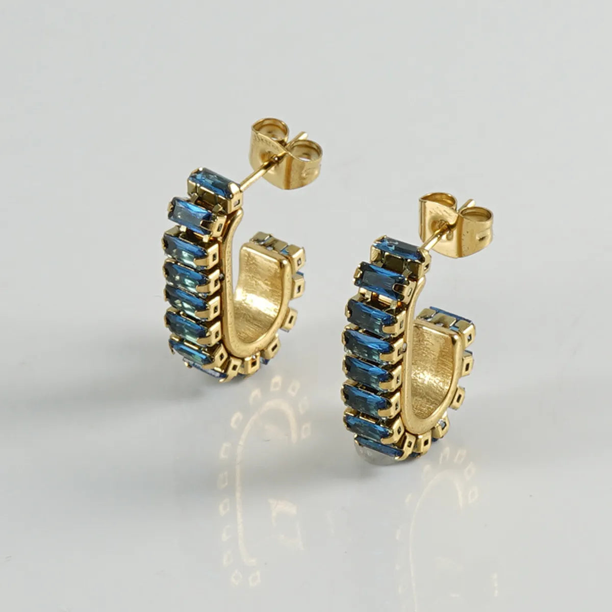 Fashion U Shape Titanium Steel Plating Inlay Zircon Ear Studs 1 Pair