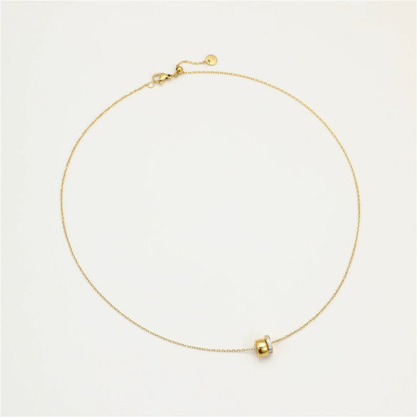 Fashion Versatile Round Zircon Pendant Stainless Steel Necklace With Electroplating