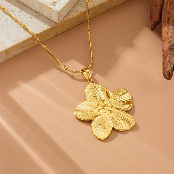 Fashion Vintage Flower Pendant Snake Bone Chain Stainless Steel Jewelry Necklace Gold Plated