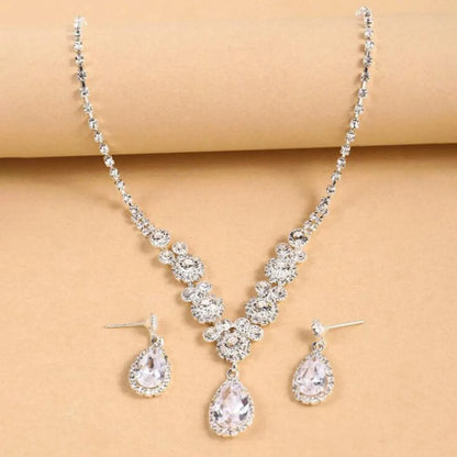 Fashion Water Droplets Copper Plating Inlay Rhinestones Zircon Women'S Necklace 1 Set