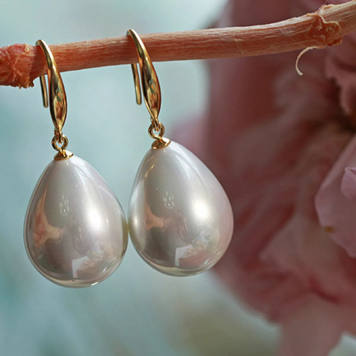 Fashion Water Droplets Pearl Drop Earrings 1 Pair