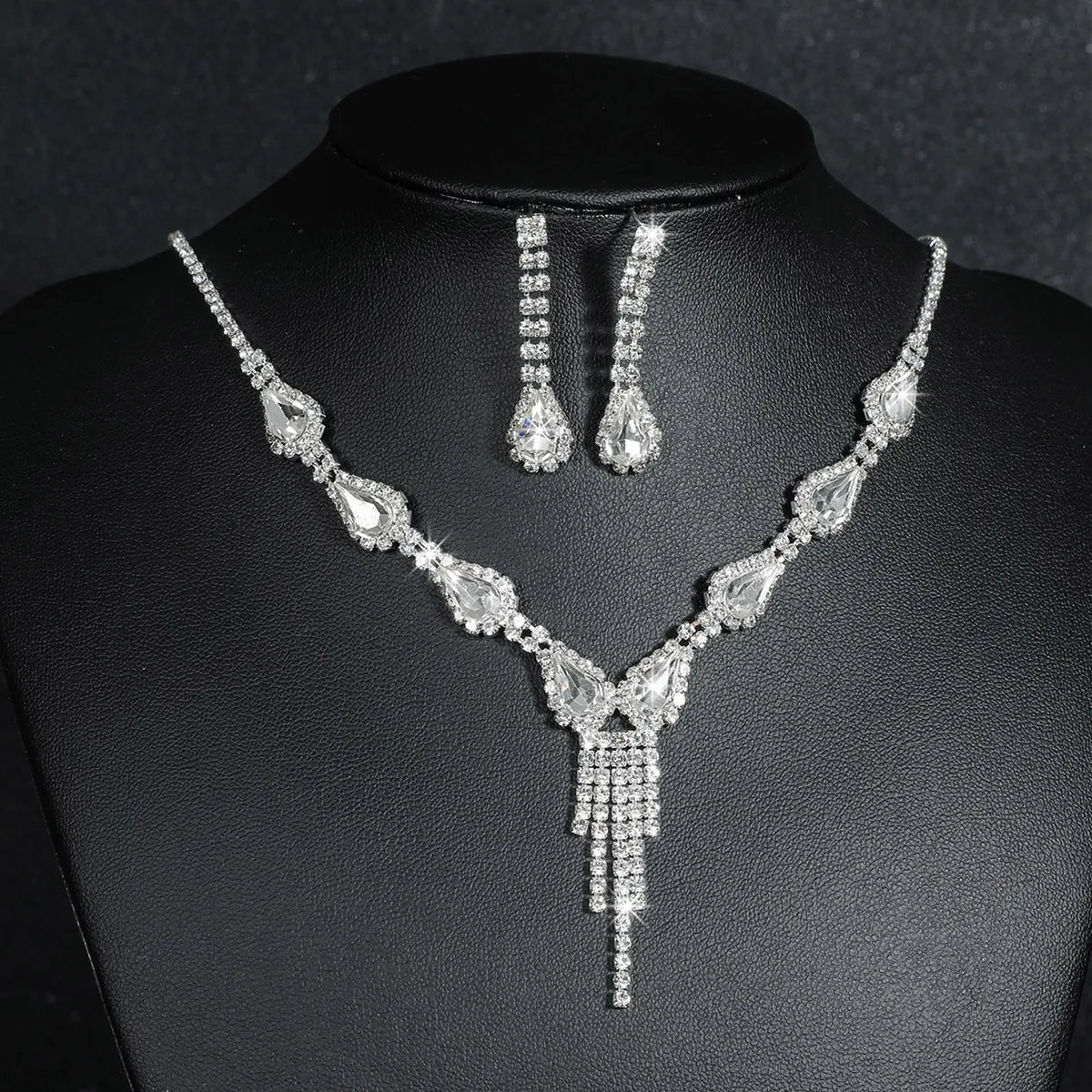 Fashion Water Droplets Tassel Artificial Crystal Metal Inlay Rhinestones Earrings Necklace 1 Set