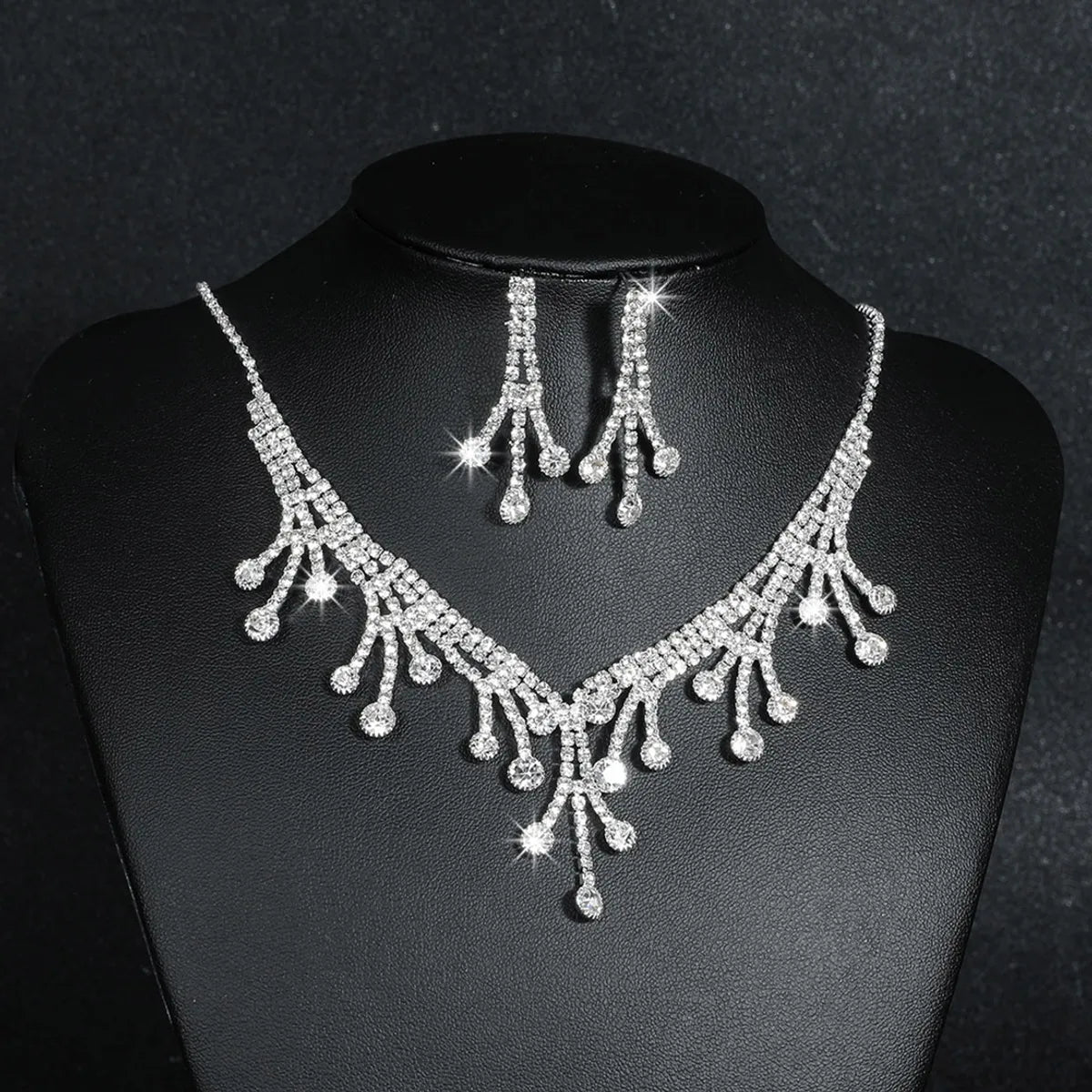 Fashion Water Droplets Tassel Flower Artificial Crystal Metal Inlay Rhinestones Earrings Necklace 1 Set