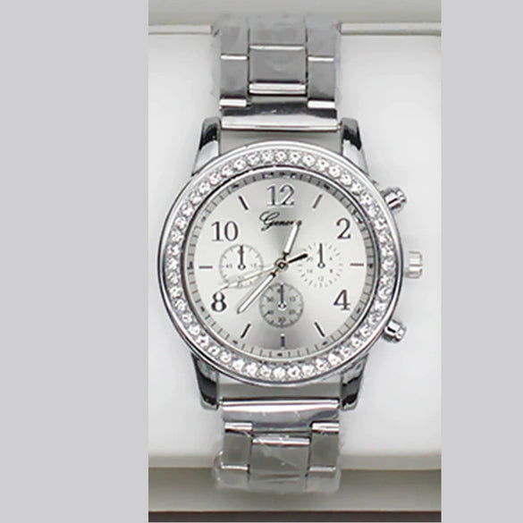 Fashion Women's Alloy Quartz Watch With Imitation Leather Strap And Stainless Steel Clasp
