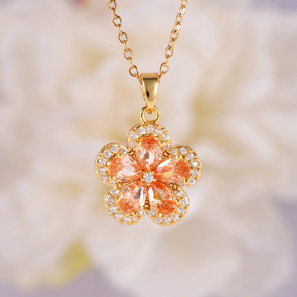 Fashion Women's Copper Titanium Steel Zircon Necklace With Flower Pattern And Electroplating Process