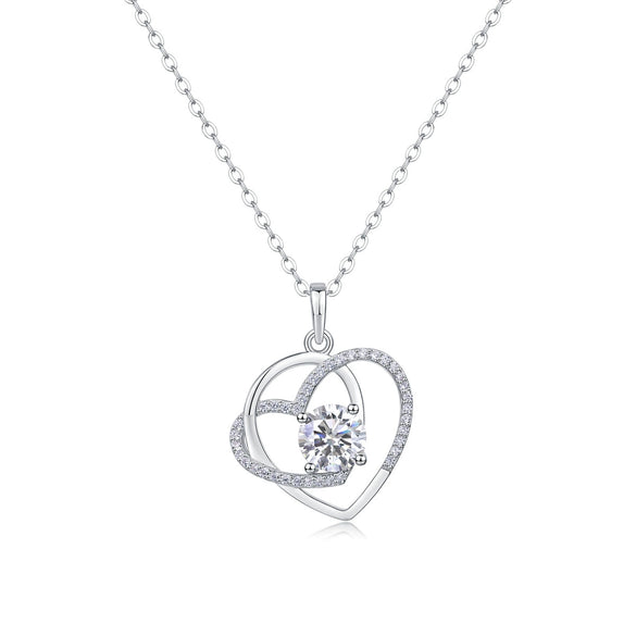 Fashion Women's Heart Shaped 925 Silver Moissanite Inlaid Clavicle Necklace