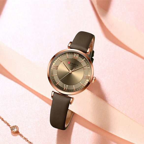 Fashion Women's Metal Alloy Plexiglass Mirror Round Dial Quartz Watch With Horseshoe Buckle
