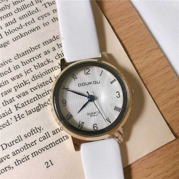 Fashion Women's Watch Alloy Case Ordinary Glass Mirror Leather Belt Casual Style