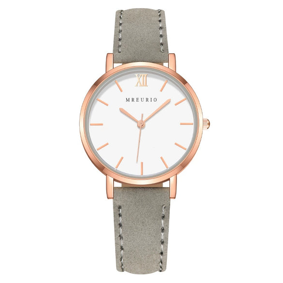 Fashion Women's Watch With Roman Pattern Leather Strap Metal Case And Round Dial