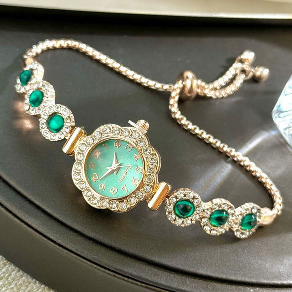 Fashionable Chalcedony Diamond Women's Alloy Watch With Round Dial And Pullout Bracelet