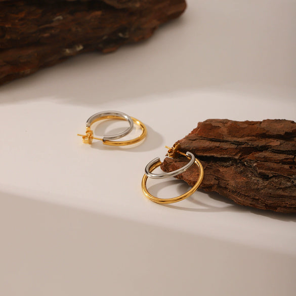 Fashionable Colorblocked Doublelayer Cshaped Titanium Steel Women's Earrings With Geometric Style And Electroplating Design