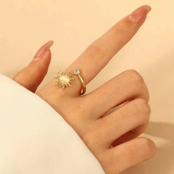 Fashionable Cool Trendy Women's Copper Inlaid Zirconium Cat's Eye Sunflower Ring Electroplated
