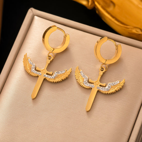 Fashionable High End Light Luxury Stainless Steel Earrings For Women With Geometric Design And Electroplating