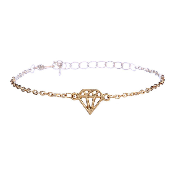 Fashionable Leaves Diamond Knot Hollow Carved Fourpiece Alloy Bracelet Set With Electroplating And Natural Style