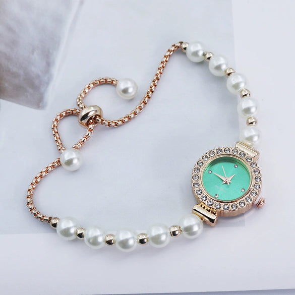 Fashionable Pearl Alloy Round Dial Female Student Watch