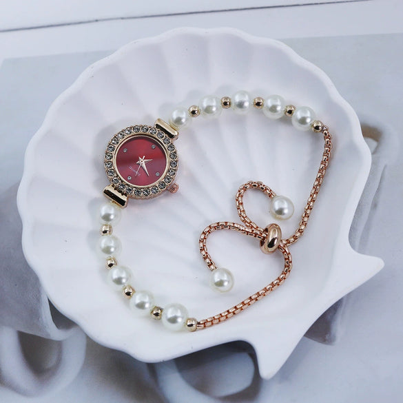 Fashionable Pearl Alloy Round Dial Female Student Watch