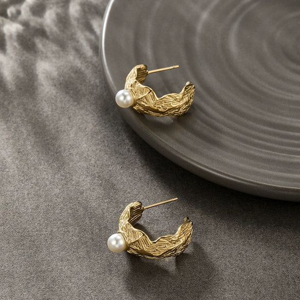 Fashionable Stainless Steel Pleated Cshaped Asymmetrical Earrings Inlaid With Imitation Pearls Electroplated For Women