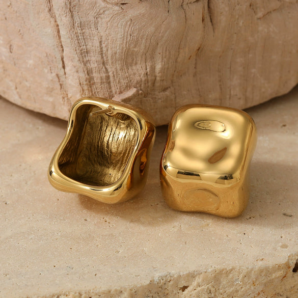 Fashionable Three Dimensional Geometric Stainless Steel Electroplated Women's Earrings