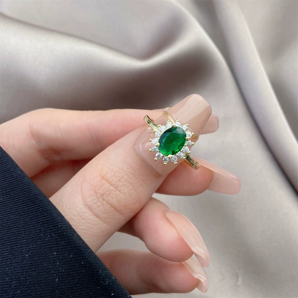 Female Copper Electroplated Sunflower Emerald Gem Ring With Geometric Pattern
