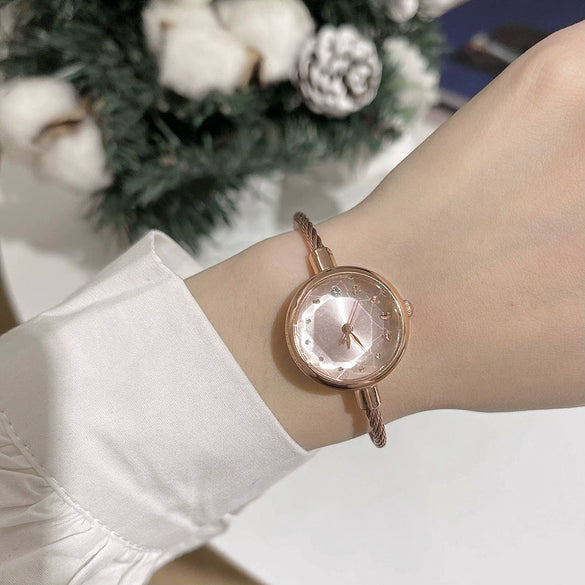 Female Student Leisure Style Alloy Case Ordinary Glass Mirror Bracelet Watch With Gradient Small Dial