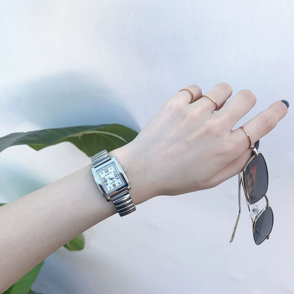 Female Student Square Alloy Bracelet Watch With Printed Logo Simple Cold Style Allmatch Chain Leisure Design
