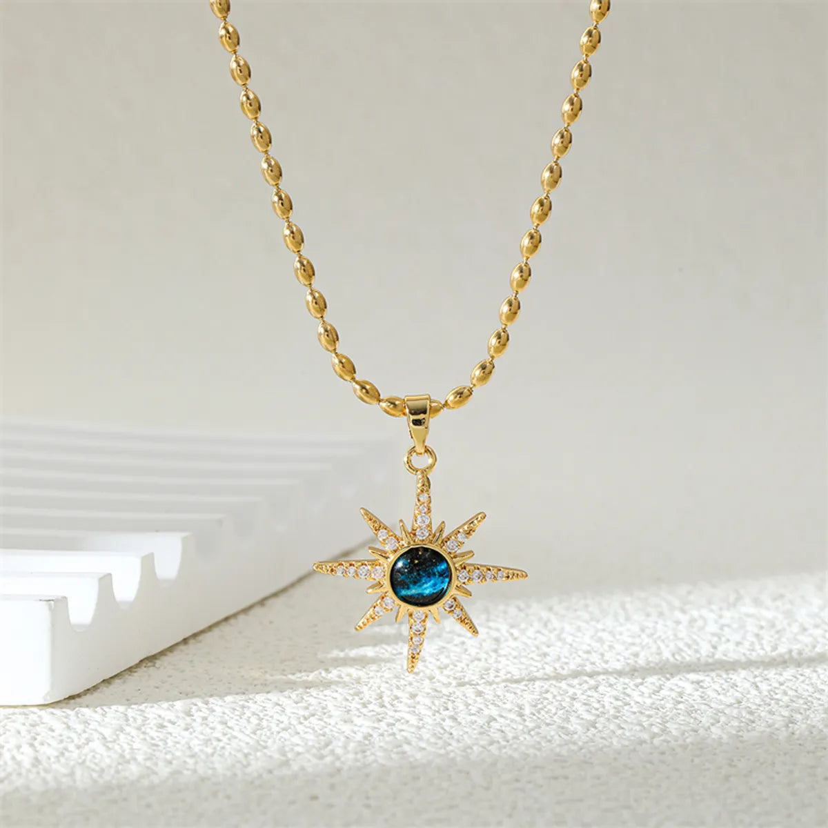 Ferroalloy (201 Stainless Steel) Brass 18K Gold Plated Simple Style Classic Style Enamel Plating Inlay Star Zircon Pendant Necklace