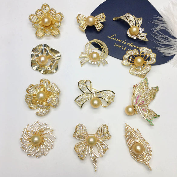 Fine Fashionable Autumn And Winter Sweater Coat Brooch With Large Freshwater Gold Pearls And Copper Plated Real Gold Micro Inlaid Zircon In Flower Styling