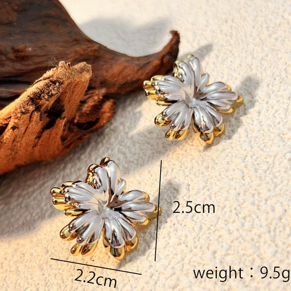 Flowershaped Titanium Steel Earrings Gold And Silver Twocolor Electroplated Stainless Steel Jewelry Couple Style