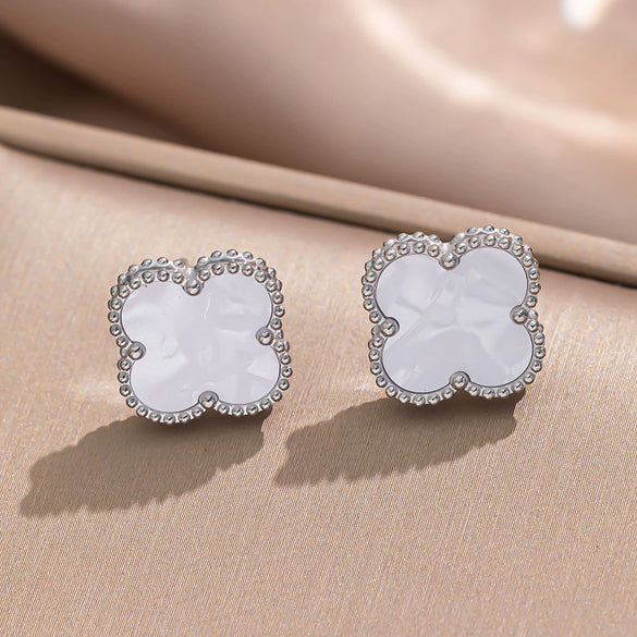 Fourleaf Clover Titanium Steel Necklace Bracelet Earrings Threepiece Set Light Luxury Style O Word Chain Electroplated In Vacuum Furnace