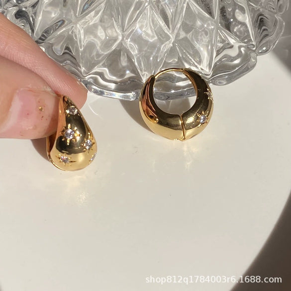 French Retro Gold Plated U Shape Earrings With Zircon Metal Ball And Eight Pointed Star Design For Women