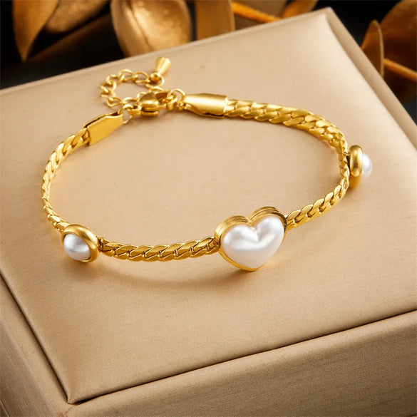 French Style Heart Shape Floral 304 Stainless Steel 18K Gold Plated Artificial Pearls Bracelets In Bulk