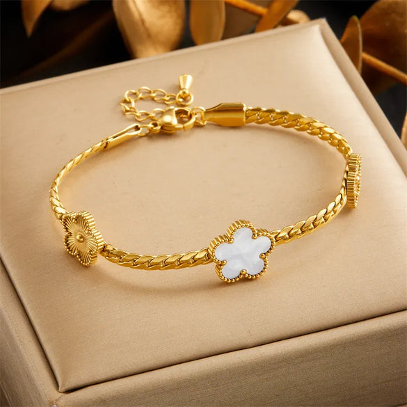 French Style Heart Shape Floral 304 Stainless Steel 18K Gold Plated Artificial Pearls Bracelets In Bulk