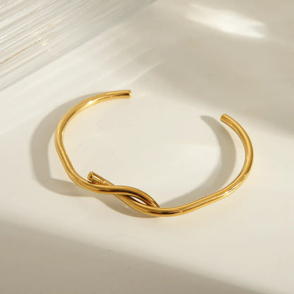 French Style Simple Style Classic Style Solid Color 304 Stainless Steel 14K Gold Plated Bangle In Bulk