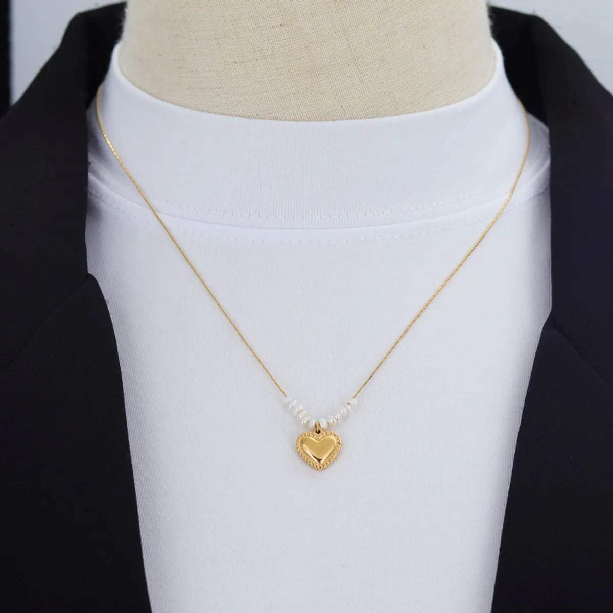 French Style Simple Style Heart Shape 304 Stainless Steel Freshwater Pearl Pearl 18K Gold Plated Women'S Pendant Necklace