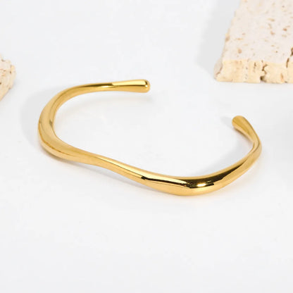 French Style Simple Style Irregular Stainless Steel Titanium Steel Plating 18k Gold Plated Cuff Bracelets