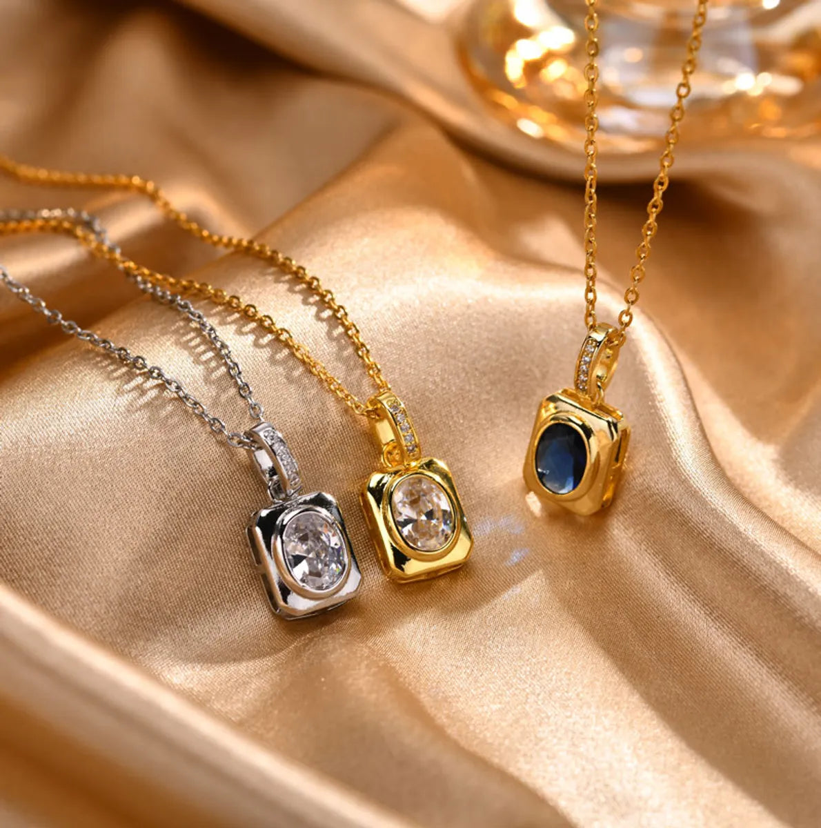 French Style Square Stainless Steel Copper Plating Inlay Zircon 18k Gold Plated Pendant Necklace