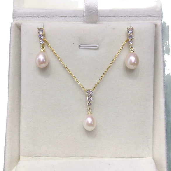 Freshwater Pearl Drop Shape Pendant Earrings