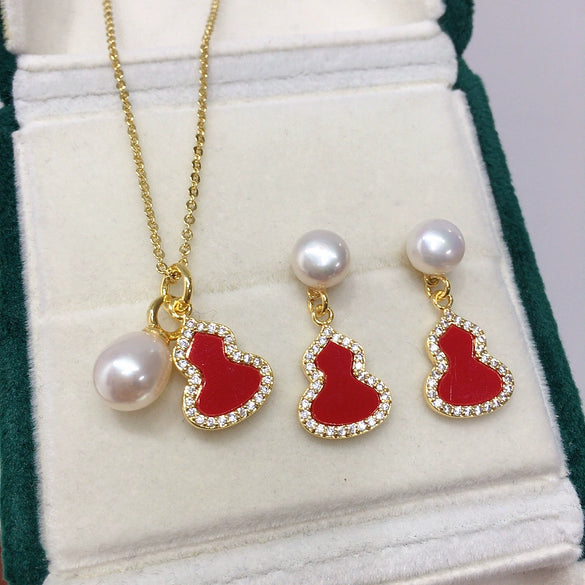 Freshwater Pearl Dropshaped Pendant Earrings And Necklace Set