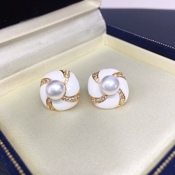 Freshwater Pearl Earrings For Women Retro Style Alloy Inlaid With Artificial And Semiprecious Stones Round And Oblate Shape