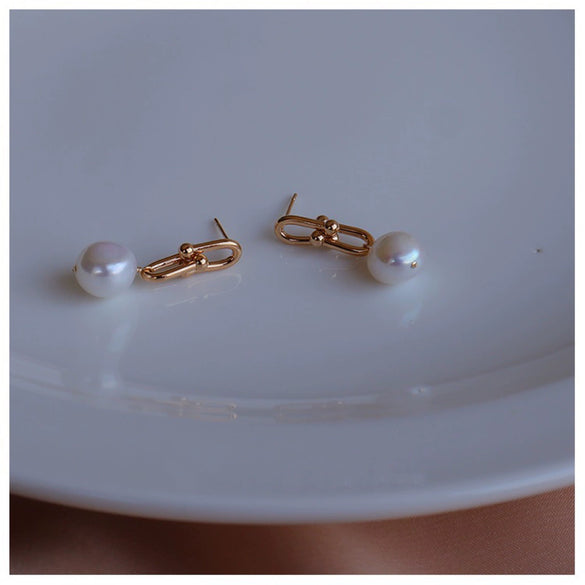 Freshwater Pearl Earrings Natural Baroque Silver Needle 14K Gold Plated Horseshoe Chain Women's Exotic Style