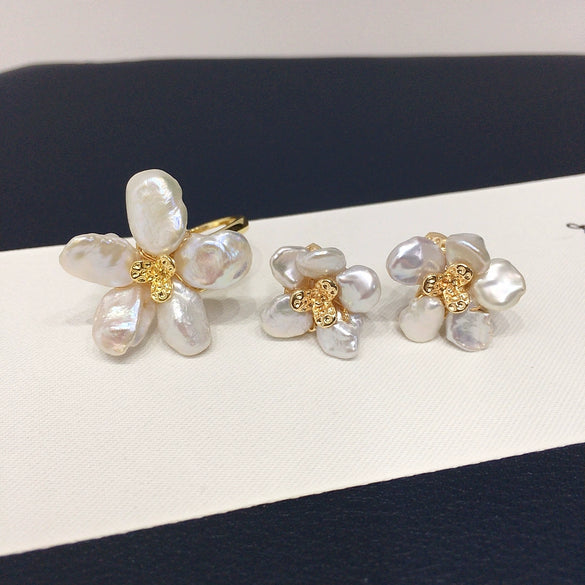 Freshwater Pearl Jewelry Set With Baroque Petal Flower Design
