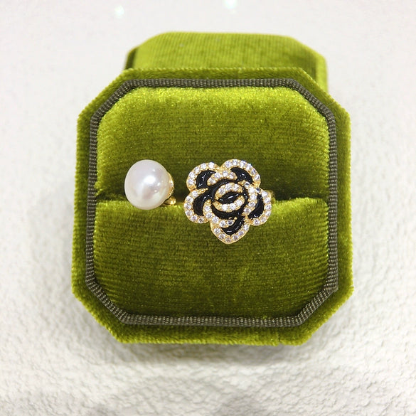 Freshwater Pearl Jewelry Set With Microinlaid Zircon And Black Oildropping Camellia Design