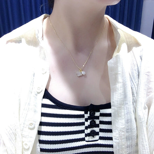Freshwater Pearl Pendant Earrings With Fourleaf Clover Design And Motherofpearl From Natural Sea Shellfish
