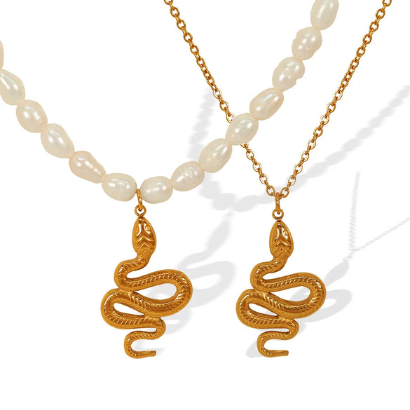 Freshwater Pearl Titanium Steel 18K Gold Plated Vintage Style French Style Modern Style Snake Pendant Necklace