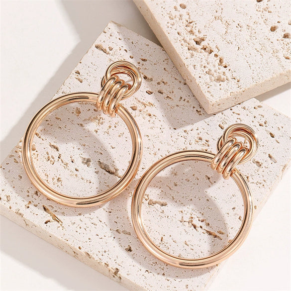 Geometric Metal Round Statement Earrings With Electroplated Finish Modern Fashion Jewelry Accessory